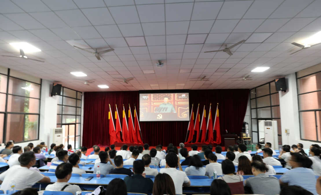 千亿体育在线全体党员集中收看庆祝中国共产党成立100周年大会直播